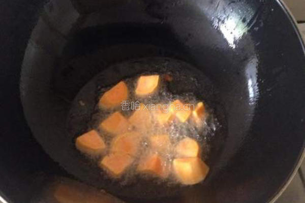 拔丝番薯的做法图解1