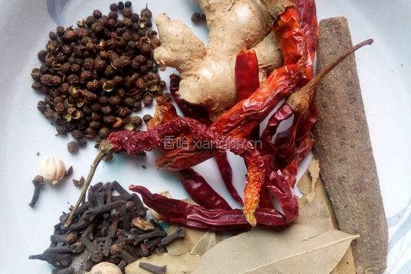 红烧土豆牛肉的做法图解1