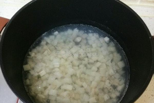 香辣爽口藕丁炒肉的做法图解5