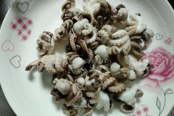 酱爆八爪鱼的做法图解2