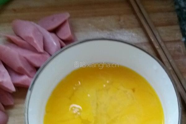 火腿炒蛋的做法图解2