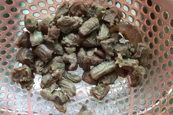 西红柿牛腩土豆的做法图解3