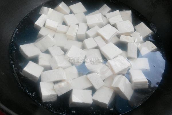 麻婆豆腐的做法图解2