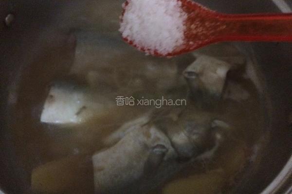 豆酱煮鱼的做法图解5