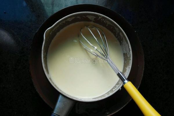 乳酪戚风蛋糕的做法图解4