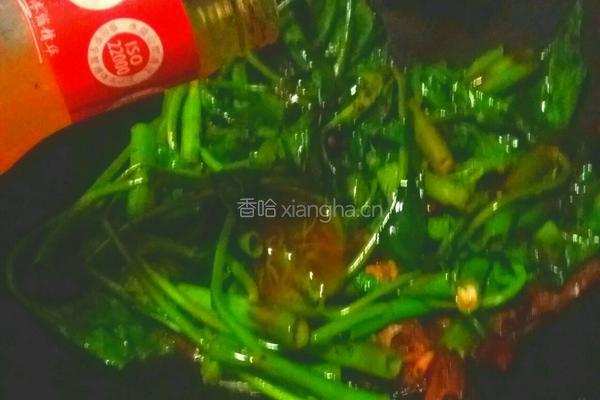 豆豉鲮鱼炒空心菜的做法图解5