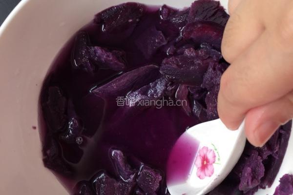紫薯糯米糕的做法图解2