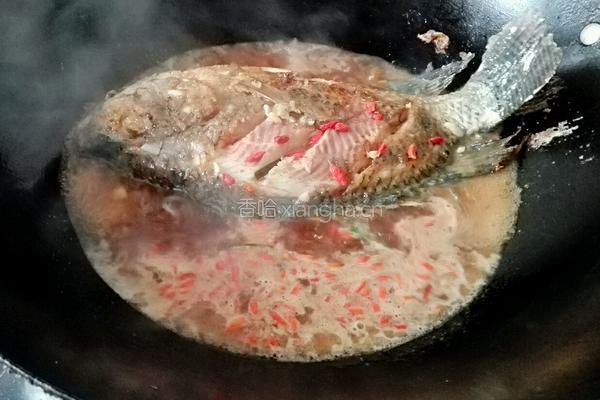 杞子烧非洲鲫的做法图解6