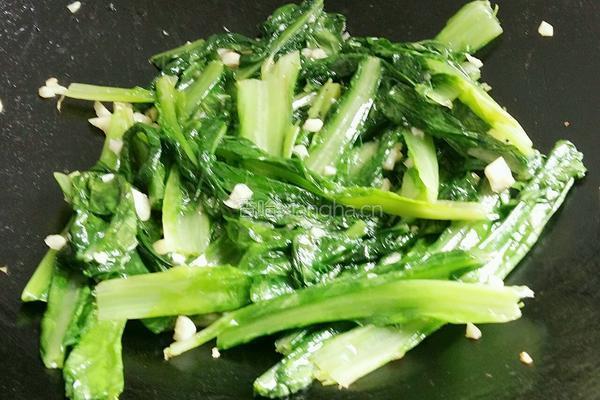 蒜蓉油麦菜的做法图解5