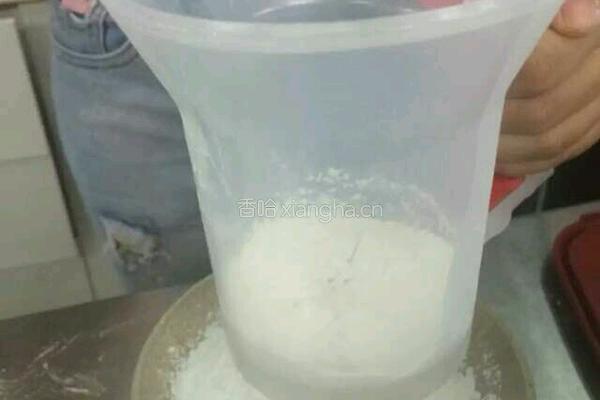 冰皮月饼的做法图解1