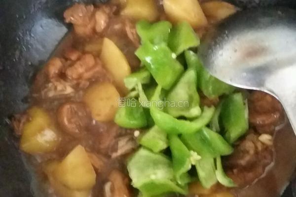 土豆烧鸡腿的做法图解7