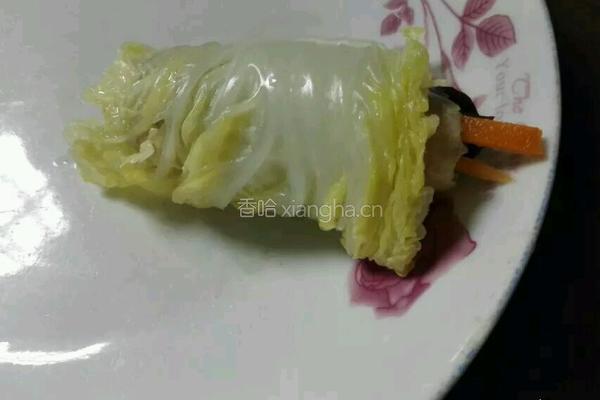 娃娃菜卷肉的做法图解5