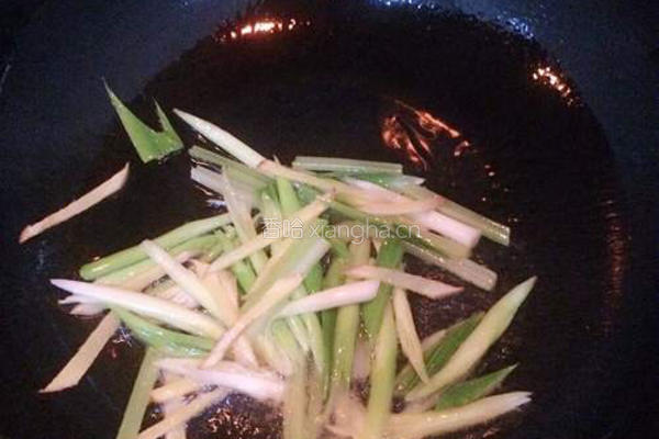 爆炒肥肠的做法图解6
