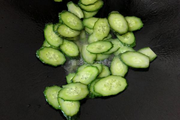 青瓜火腿片的做法图解4