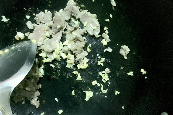 咸肉炒娃娃菜的做法图解5