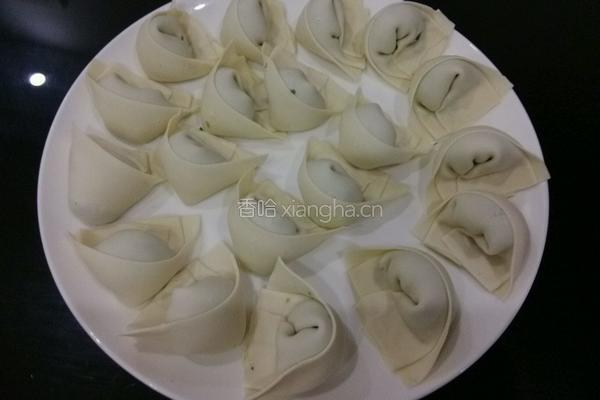 芹菜馅云吞的做法图解6