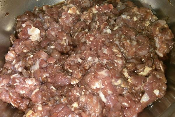 羊肉洋葱饼的做法图解3