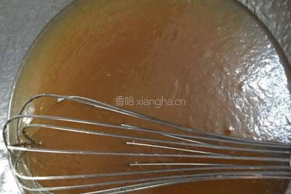 豆沙蛋黄广式月饼的做法图解1