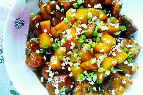 糖醋土豆炖排骨