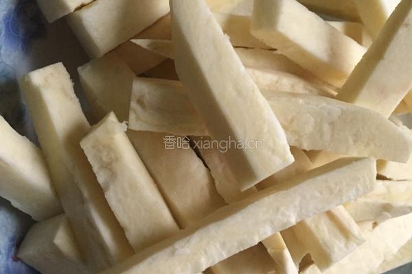 芝麻红薯条的做法图解1