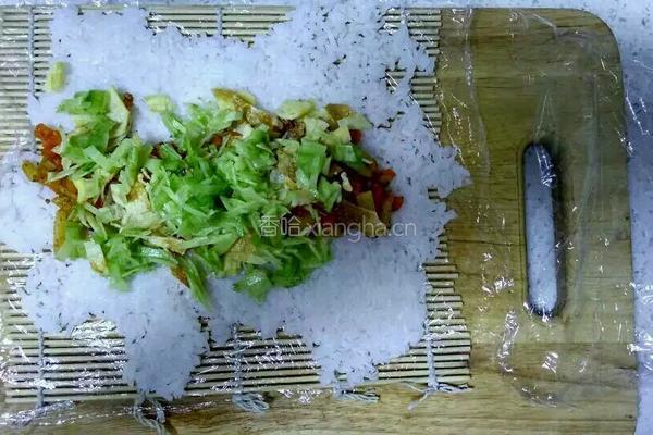 我的熊猫饭团和菜的做法图解4