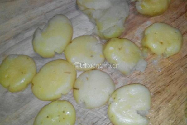 煎土豆饼的做法图解2