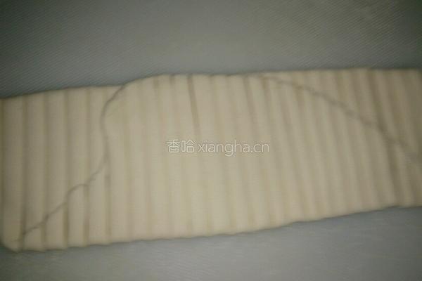 花式拌面镶鱼片的做法图解2