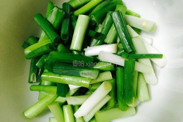 辣炒小鱼干的做法图解2