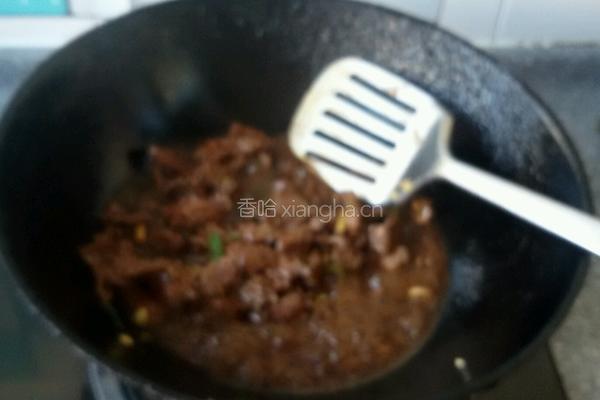 大葱爆牛肉的做法图解4