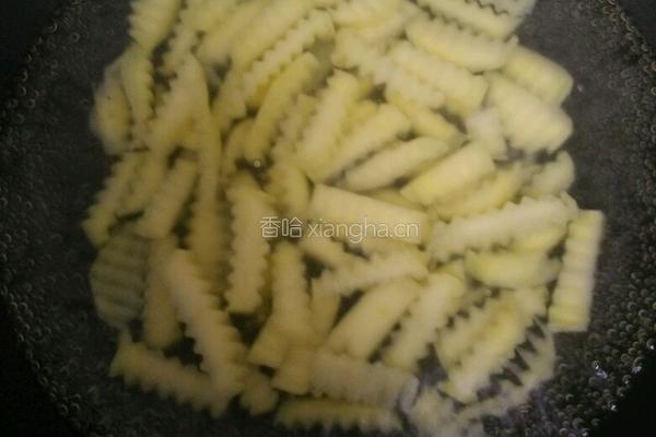 麻辣土豆花(洋芋花)的做法图解2