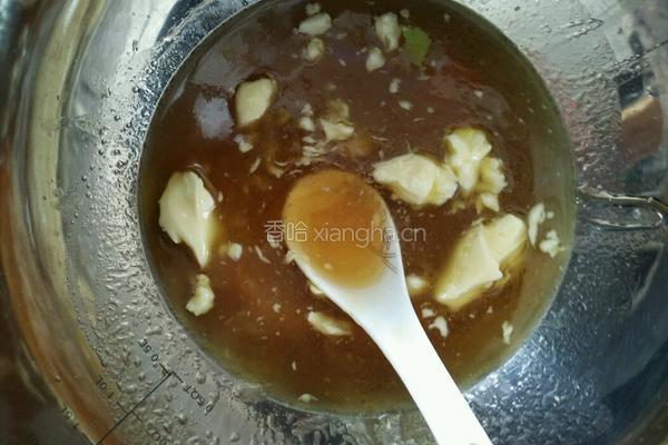 广式奶油椰汁蛋黄馅月饼的做法图解3
