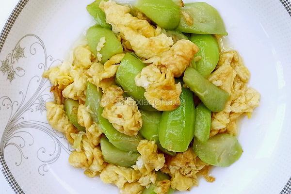 丝瓜炒鸡蛋