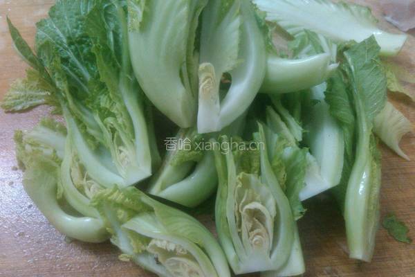 拍蒜猪油渣炒芥菜胆的做法图解2