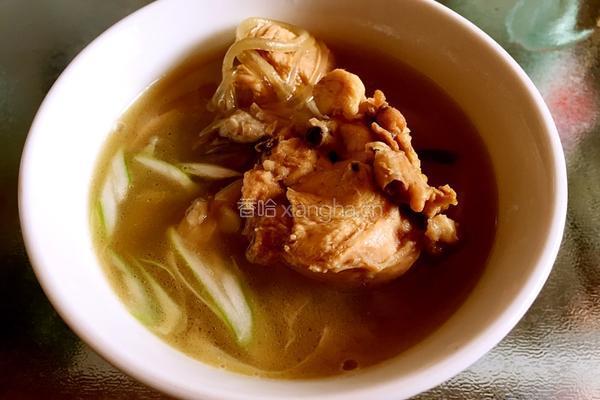 平菇土鸡汤煲的做法图解6