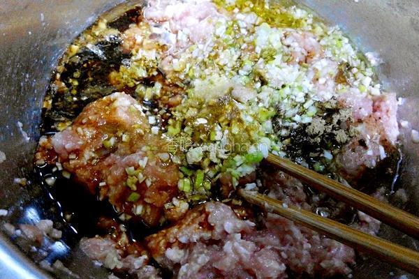 年夜饭_猪肉饺子的做法图解4