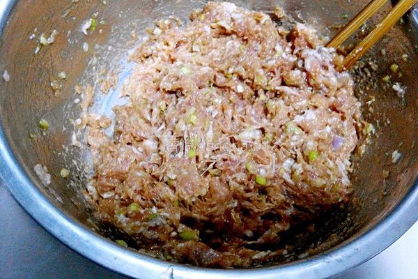 年夜饭_猪肉饺子的做法图解5