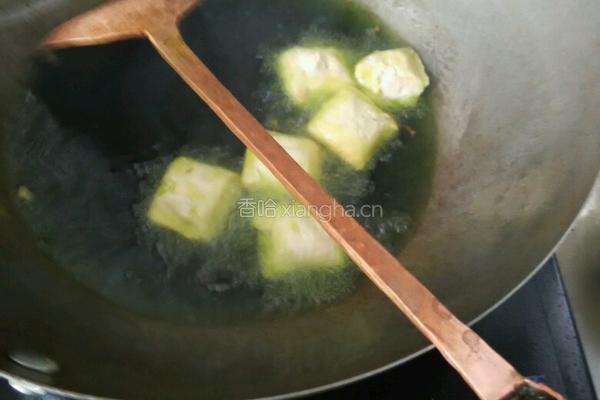 油煎臭豆腐的做法图解3