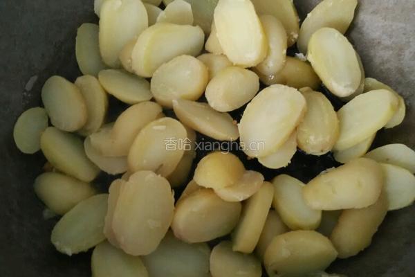 煎洋芋的做法图解2