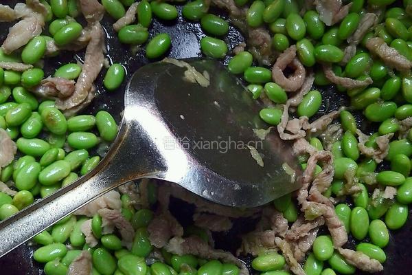肉丝烩毛豆的做法图解4