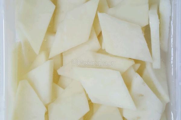 双椒土豆片的做法图解2