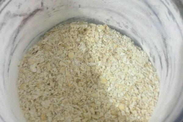 燕麦巧克力豆饼干的做法图解1