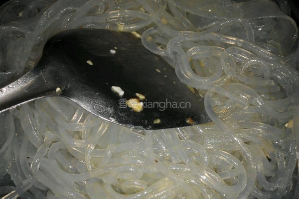 鸡蛋炒粉条的做法图解5
