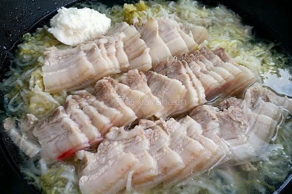 酸菜猪肉炖粉条的做法图解7