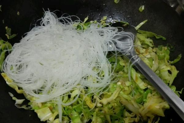 包菜粉丝炒鸡蛋的做法图解7
