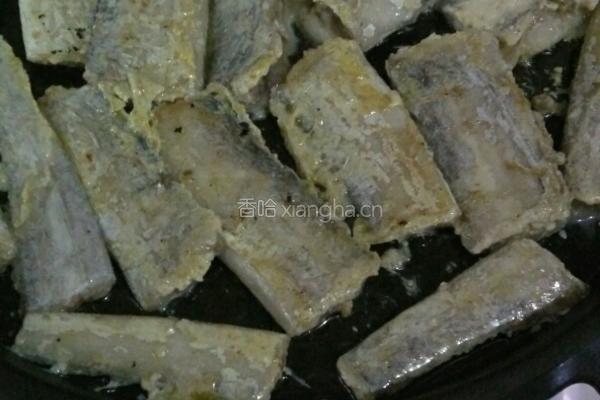 电饼铛烤带鱼的做法图解4