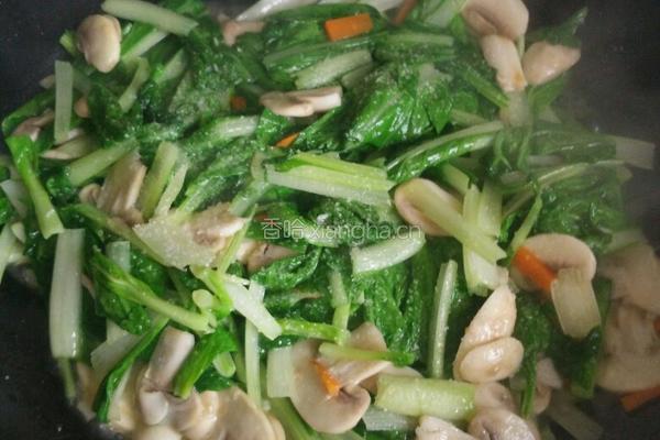 蘑菇炒小白菜的做法图解8