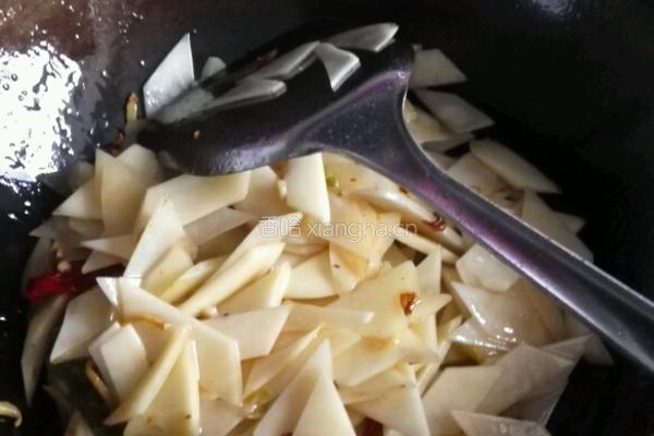 家常土豆片炒肉的做法图解5