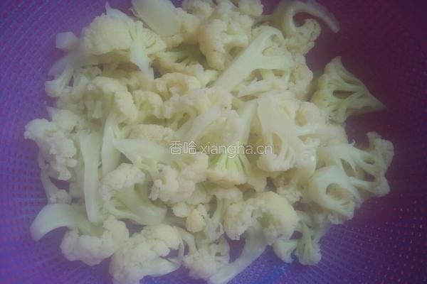 清炒花菜的做法图解2