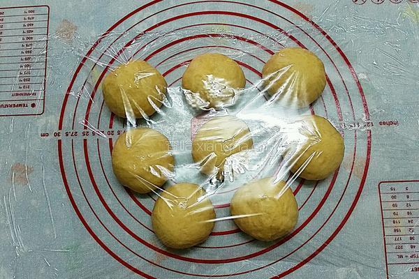 咖哩雞粒餐包的做法图解9