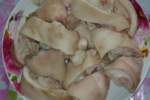 红烧猪脚的做法图解1